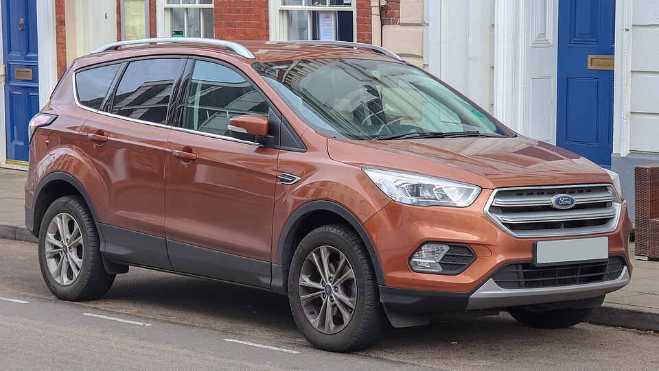 Ford Kuga — fotografie de model
